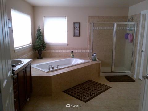 21905 41st Ave SE, Bothell, WA 98021 photo 9