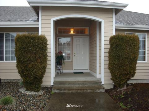6805 227th St E, Spanaway, WA 98387 photo 2