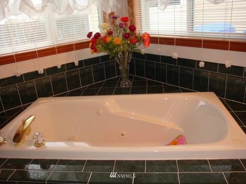 6805 227th St E, Spanaway, WA 98387 photo 11