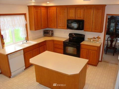 6805 227th St E, Spanaway, WA 98387 photo 6