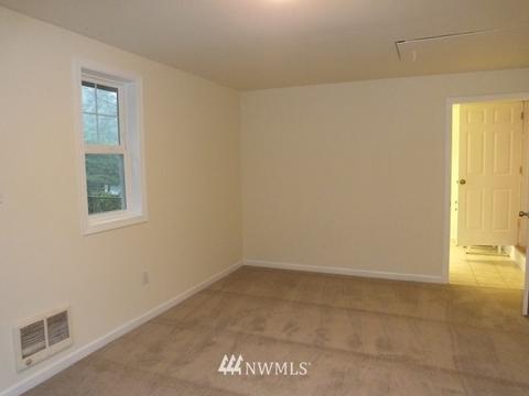 5611 Seahurst Ave, Everett, WA 98203 photo 8