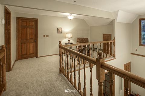 310 208th St SE, Bothell, WA 98012 photo 19