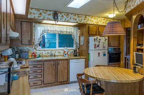 23623 Lake Dr W, Bothell, WA 98021 photo 10