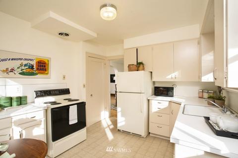 1202 24th Ave E, Seattle, WA 98112 photo 9