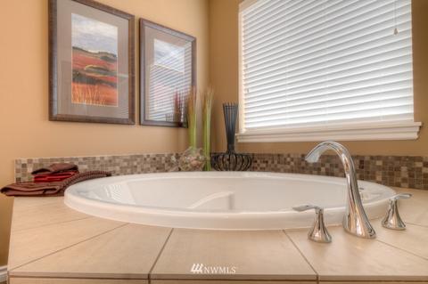 18201 41st Ave SE, Bothell, WA 98012 photo 12