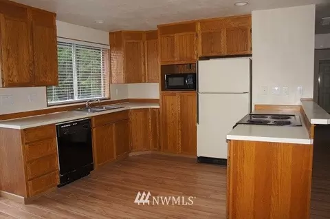 890 E Benson Lake Dr, Grapeview, WA 98546 photo 7