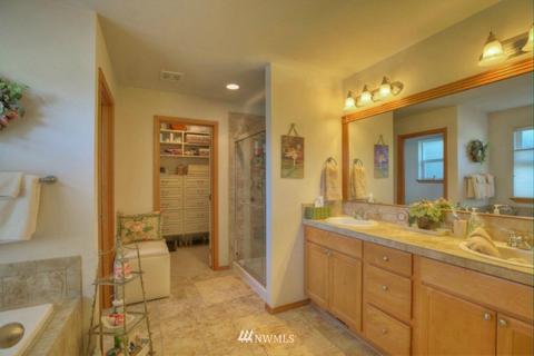 105 182nd Pl SW #B, Bothell, WA 98012 photo 8