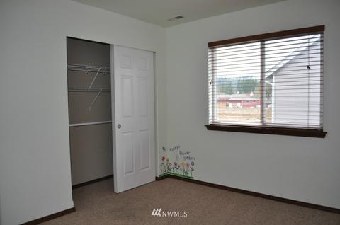 323 Starling St SW, Orting, WA 98360 photo 12