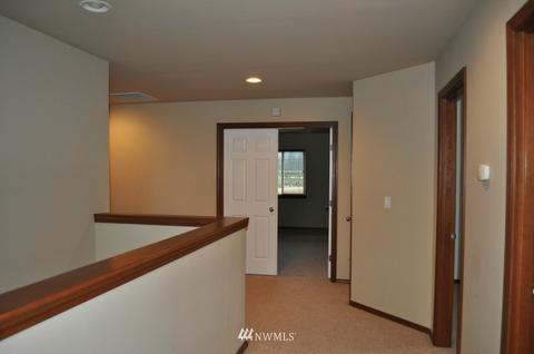 323 Starling St SW, Orting, WA 98360 photo 9