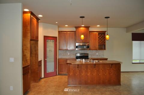 323 Starling St SW, Orting, WA 98360 photo 4