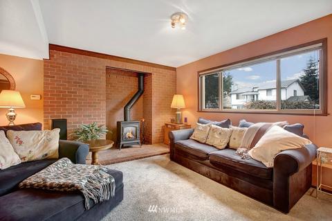 611 204th St SE, Bothell, WA 98012 photo 15