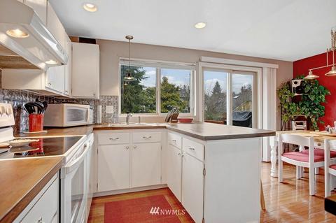 611 204th St SE, Bothell, WA 98012 photo 6