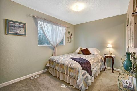 611 204th St SE, Bothell, WA 98012 photo 11
