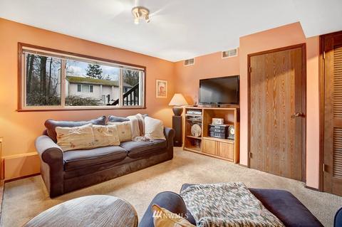611 204th St SE, Bothell, WA 98012 photo 16