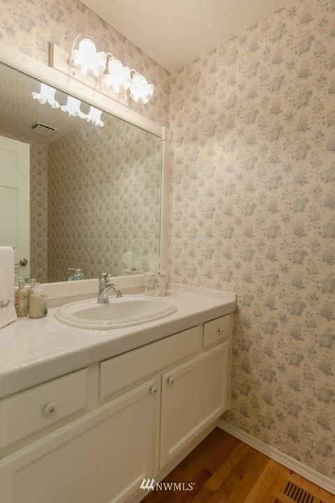 11204 NE 174th St, Bothell, WA 98011 photo 23