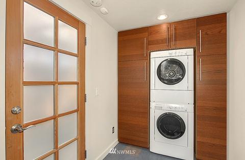 607 23nd Ave E, Seattle, WA 98112 photo 8