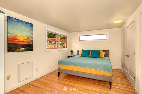 607 23nd Ave E, Seattle, WA 98112 photo 9