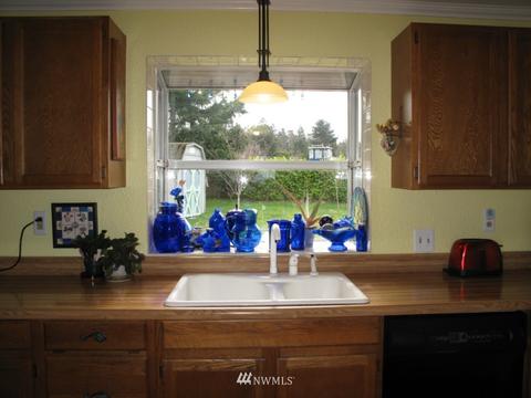270 E Anderson Rd, Sequim, WA 98382 photo 9