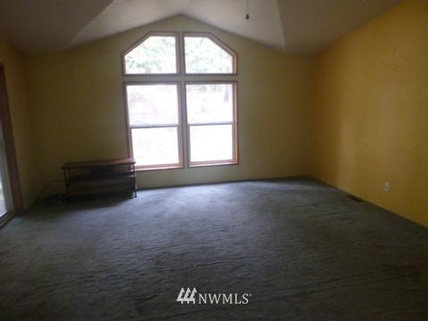 700 Middle Fork Rd, Onalaska, WA 98570 photo 7