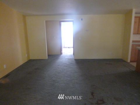 700 Middle Fork Rd, Onalaska, WA 98570 photo 8