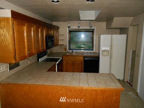 11619 33rd Dr SE, Everett, WA 98208 photo 3