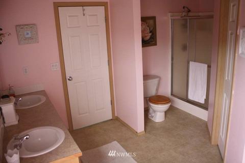 214 Kendall St NE, Orting, WA 98360 photo 13