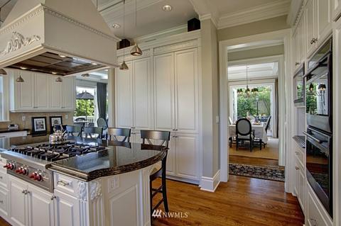 3767 E John St, Seattle, WA 98112 photo 12
