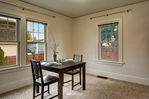 1921 Baker Ave, Everett, WA 98201 photo 3