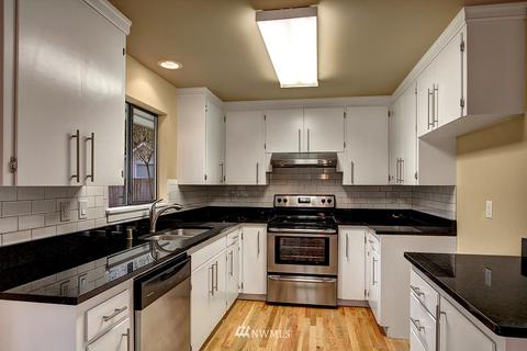 21615 2nd Ave SE, Bothell, WA 98021 photo 3