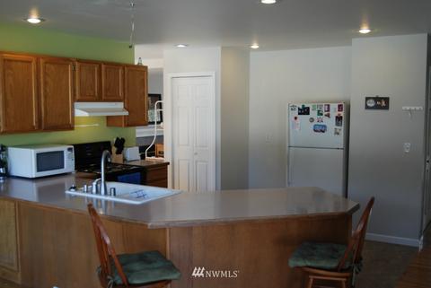 6207 199th St E, Spanaway, WA 98387 photo 4