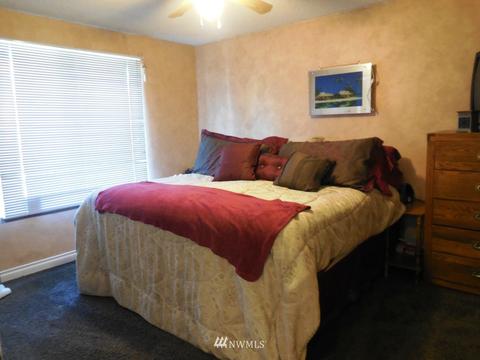 4801 231st Street Ct E, Spanaway, WA 98387 photo 11