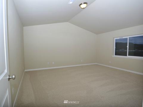 304 Balmer St SW, Orting, WA 98360 photo 19