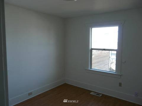 417 E Wright, Tacoma, WA 98404 photo 4