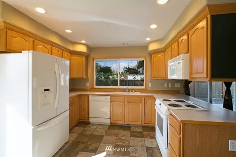 20016 63rd Ave E, Spanaway, WA 98387 photo 4