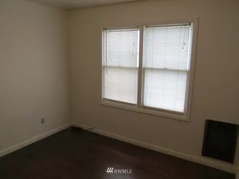 1318 20th Ave, Longview, WA 98632 photo 5