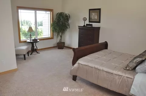 104 Hilltop Dr, Sequim, WA 98382 photo 9