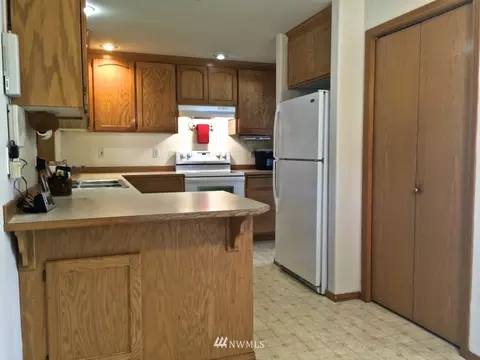 6035 Fleming, Everett, WA 98203 photo 9