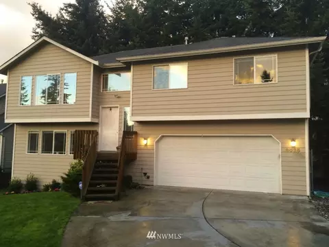 6035 Fleming, Everett, WA 98203 photo 1