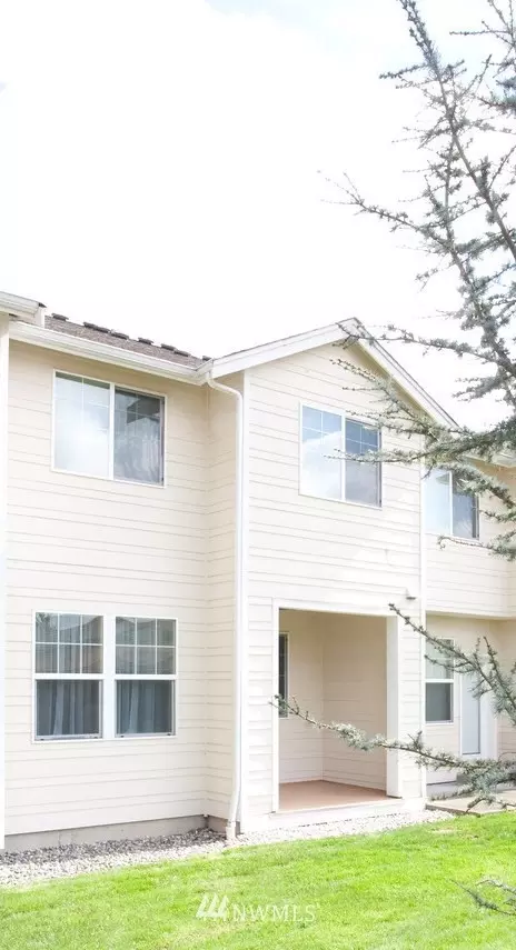 15 164th St SW #D2, Bothell, WA 98012 photo 3