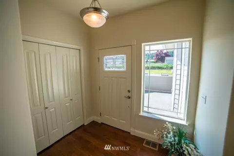 486 Sycamore St, Sequim, WA 98382 photo 3
