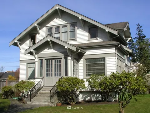 1201 Rucker Ave, Everett, WA 98201 photo 1