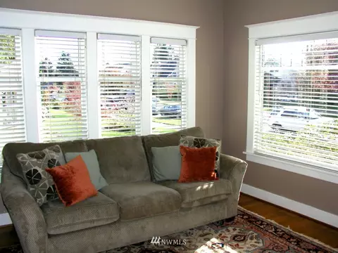 1201 Rucker Ave, Everett, WA 98201 photo 4