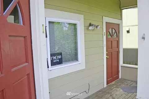 105 19th Ave E, Seattle, WA 98112 photo 2