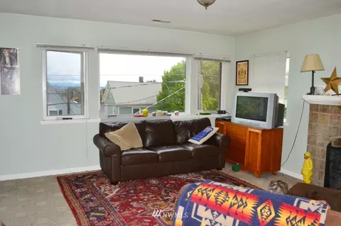 105 19th Ave E, Seattle, WA 98112 photo 13
