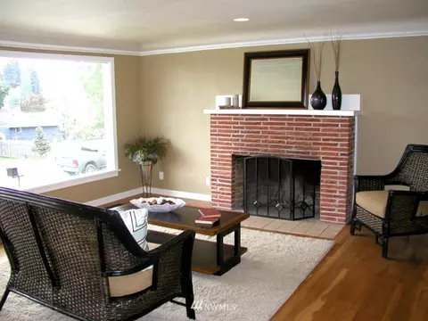 418 Park Pl, Everett, WA 98203 photo 3