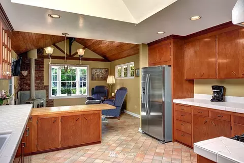 830 Cary Rd, Edmonds, WA 98020 photo 9