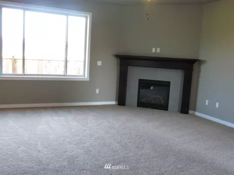 20508 78th Avenue Ct E, Spanaway, WA 98387 photo 5