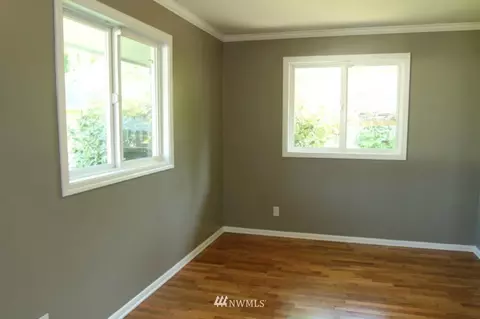 7129 Lower Ridge Rd, Everett, WA 98203 photo 16