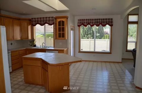 15508 148th Avenue Ct E, Orting, WA 98360 photo 5