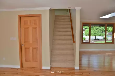 19115 1st Ave SE, Bothell, WA 98012 photo 10